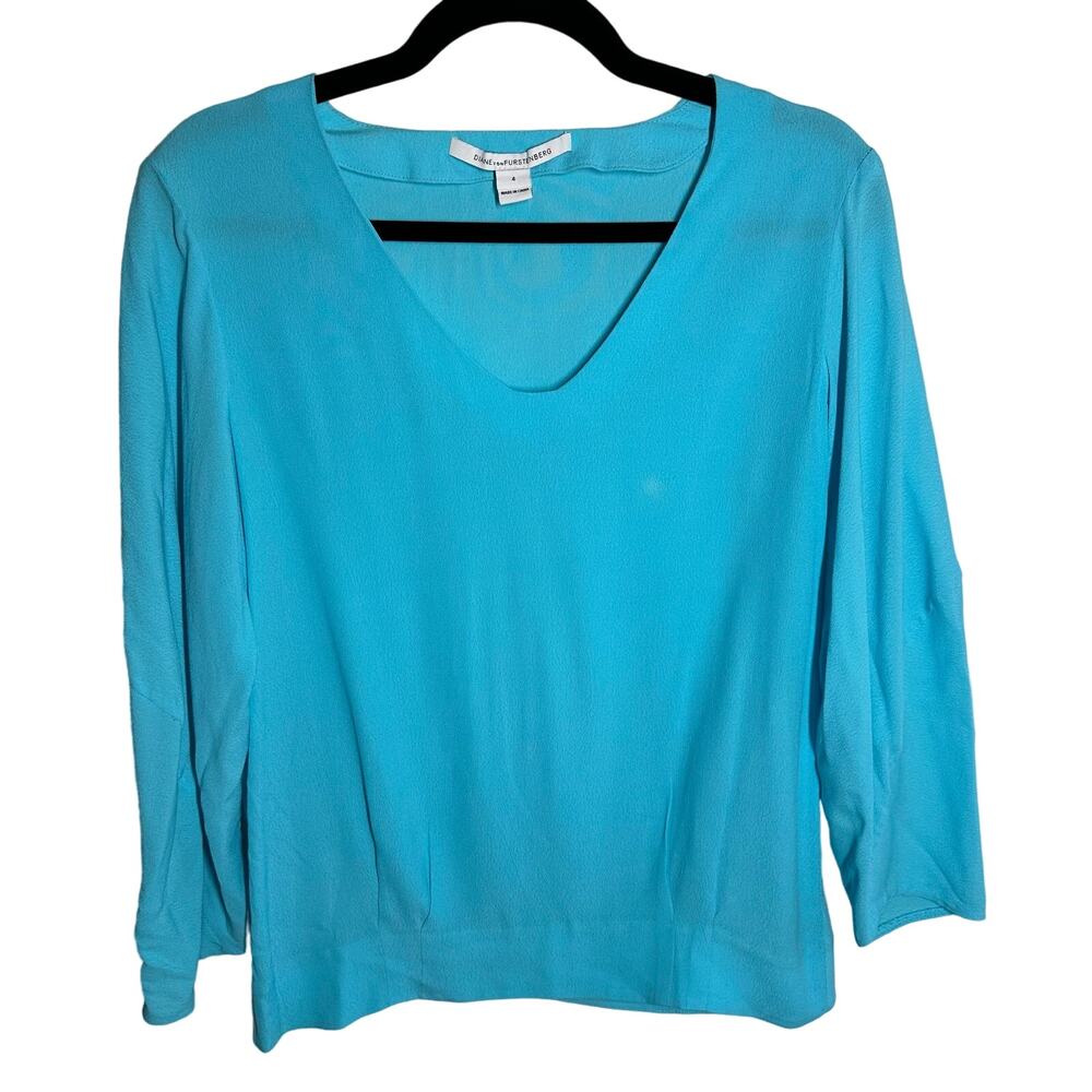 Diane von Furstenberg Women's Blue V Neck Long Sleeve Blouse Size 4 Small